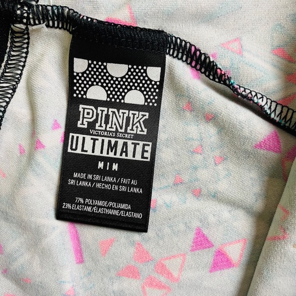 VS Pink Ultimate Capri Yoga Pants M - Picture 9 of 9